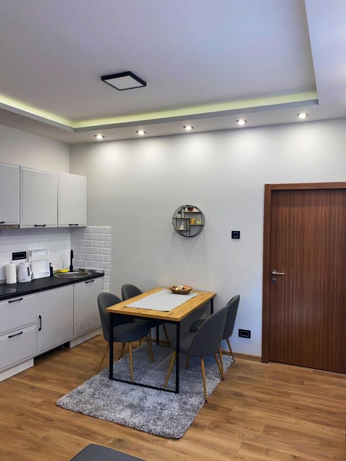 Ferienwohnung Rose Lux Belgrad Exterior foto